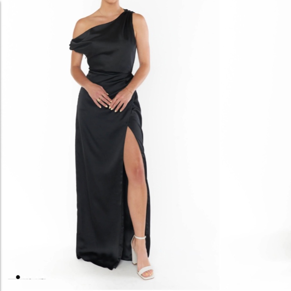 Show me your Mumu black satin off shoulder dress size small